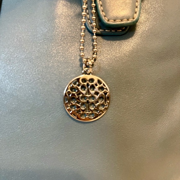 Coach Hampton “Vintage” Tiffany Blue Color Leather Shoulder/Tote Bag - Picture 5 of 7